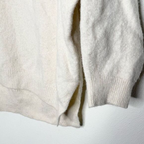 Stockholm Atelier & Other Stories Wool Blend Hi Low Crewneck Sweater in Ivory - - Picture 3 of 9